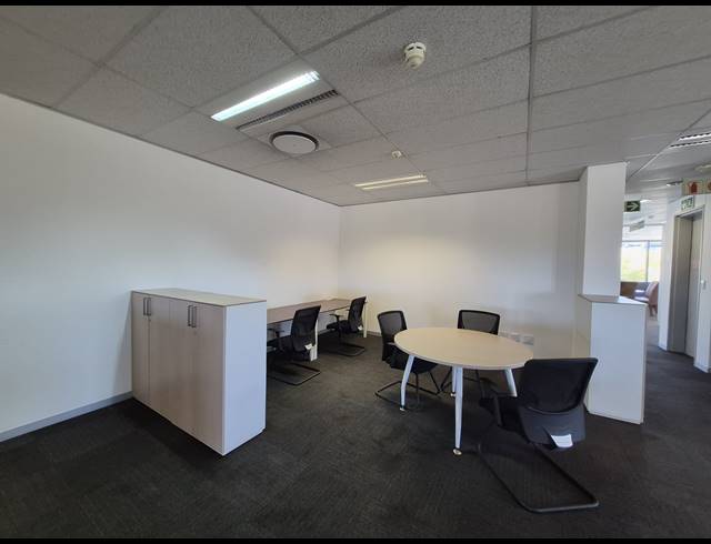 530M² OFFICE TO LET IN SANDTON CENTRAL